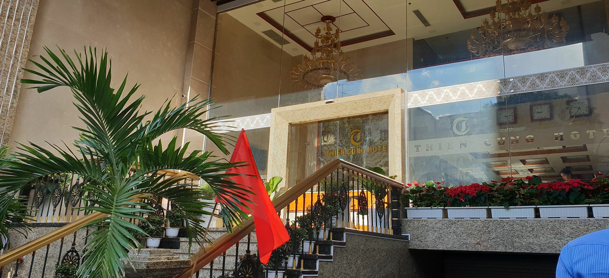 Oyo 231 Thien Cung Hotel مدينة هوشي منه المظهر الخارجي الصورة